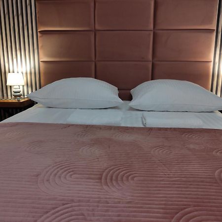 Apartament Familijny オルシュティン エクステリア 写真