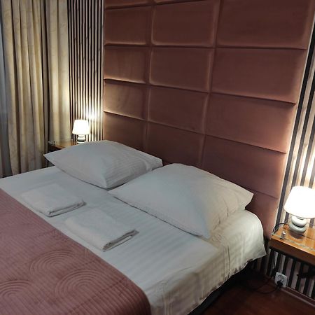 Apartament Familijny オルシュティン エクステリア 写真