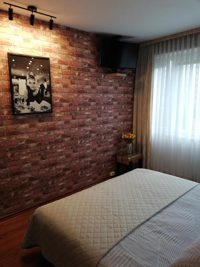 Apartament Familijny オルシュティン エクステリア 写真